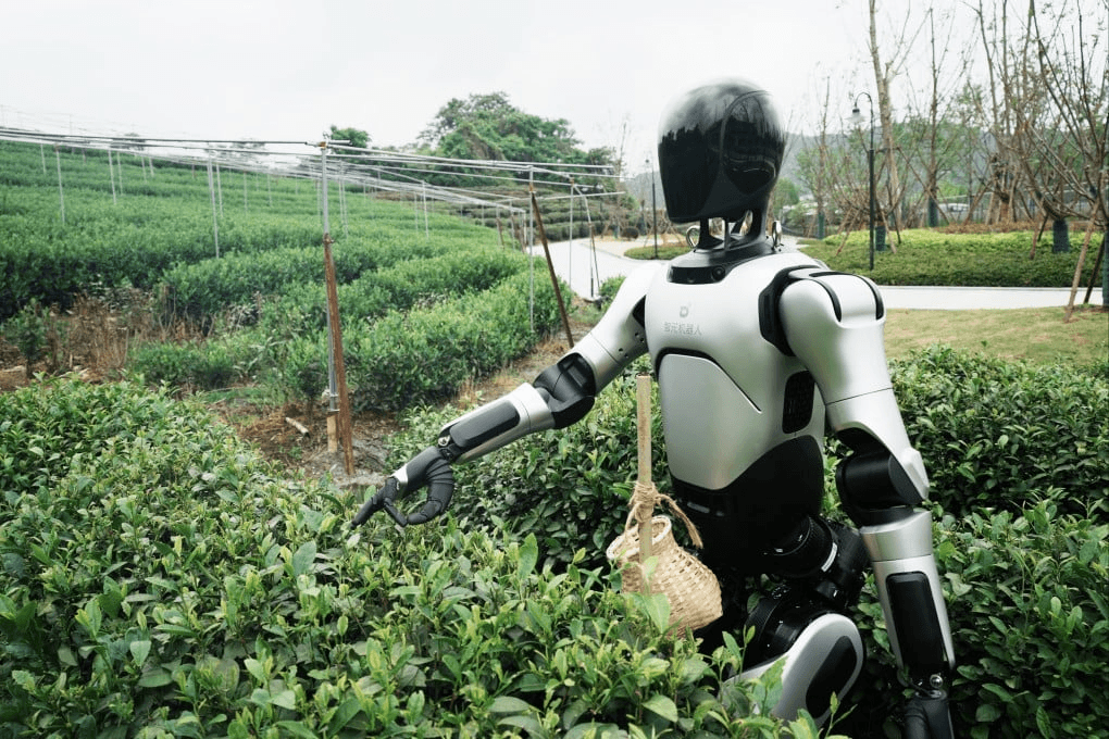 중국의 AI 농업 로봇(agribots) — 노동력 위기 대응과 차세대 수출 산업 추진을 다룬 SCMP 기사 이미지