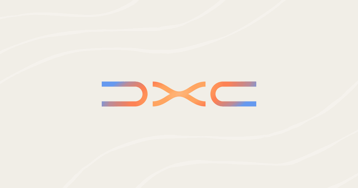 Anthropic 공식 고객 사례 이미지 — DXC Technology의 Claude 기반 보험 플랫폼 Assure