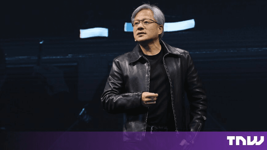 무대에서 발표 중인 엔비디아 젠슨 황 CEO